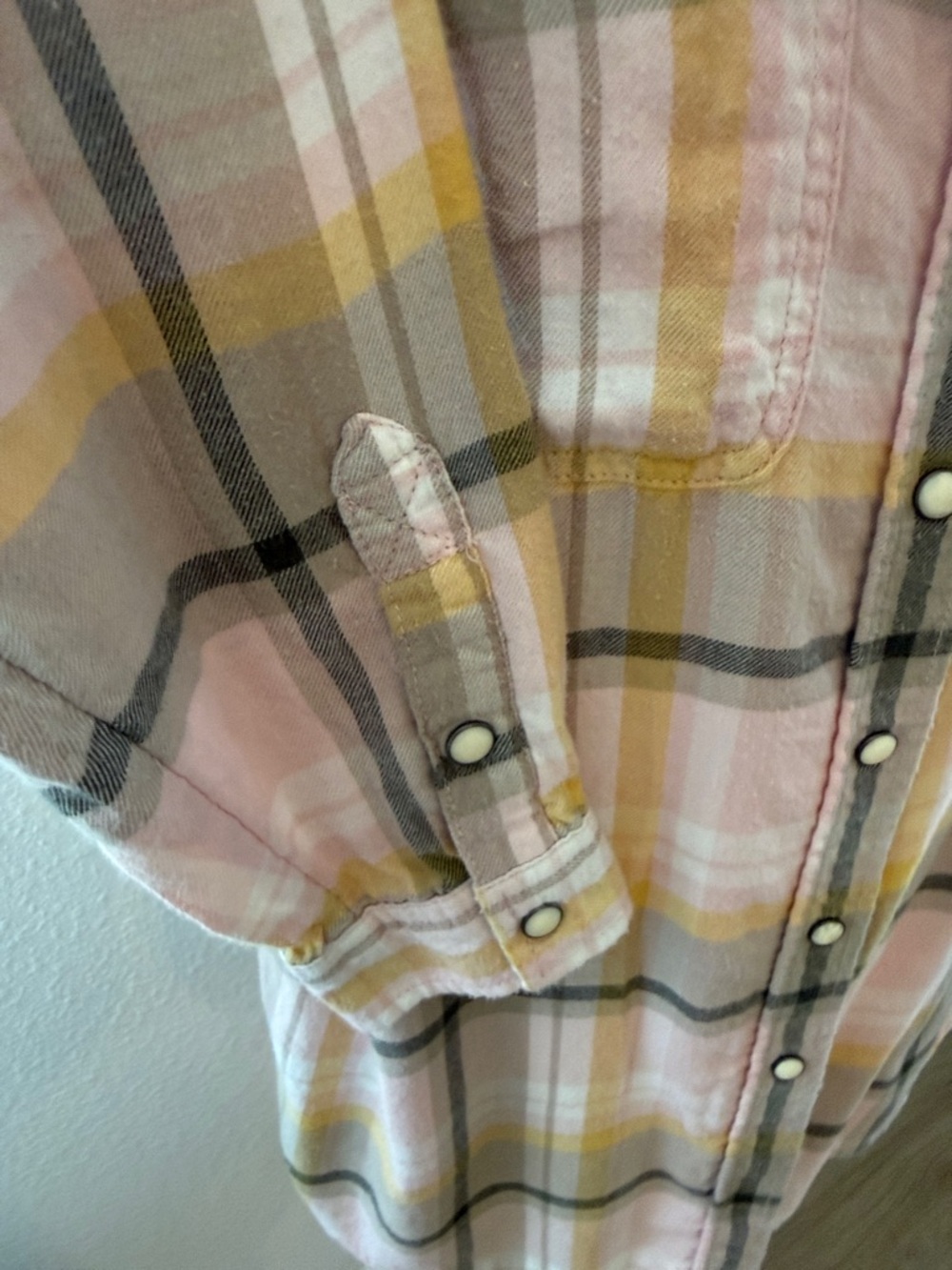 American Eagle Outfitters Pink and Yellow Plaid Snap-Front Shirt - Picture 2 of 6